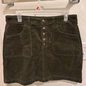 Green SO mini skirt button front